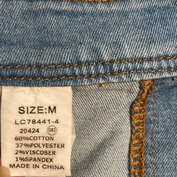 New Overalls size Medium - Picture 5 of 5